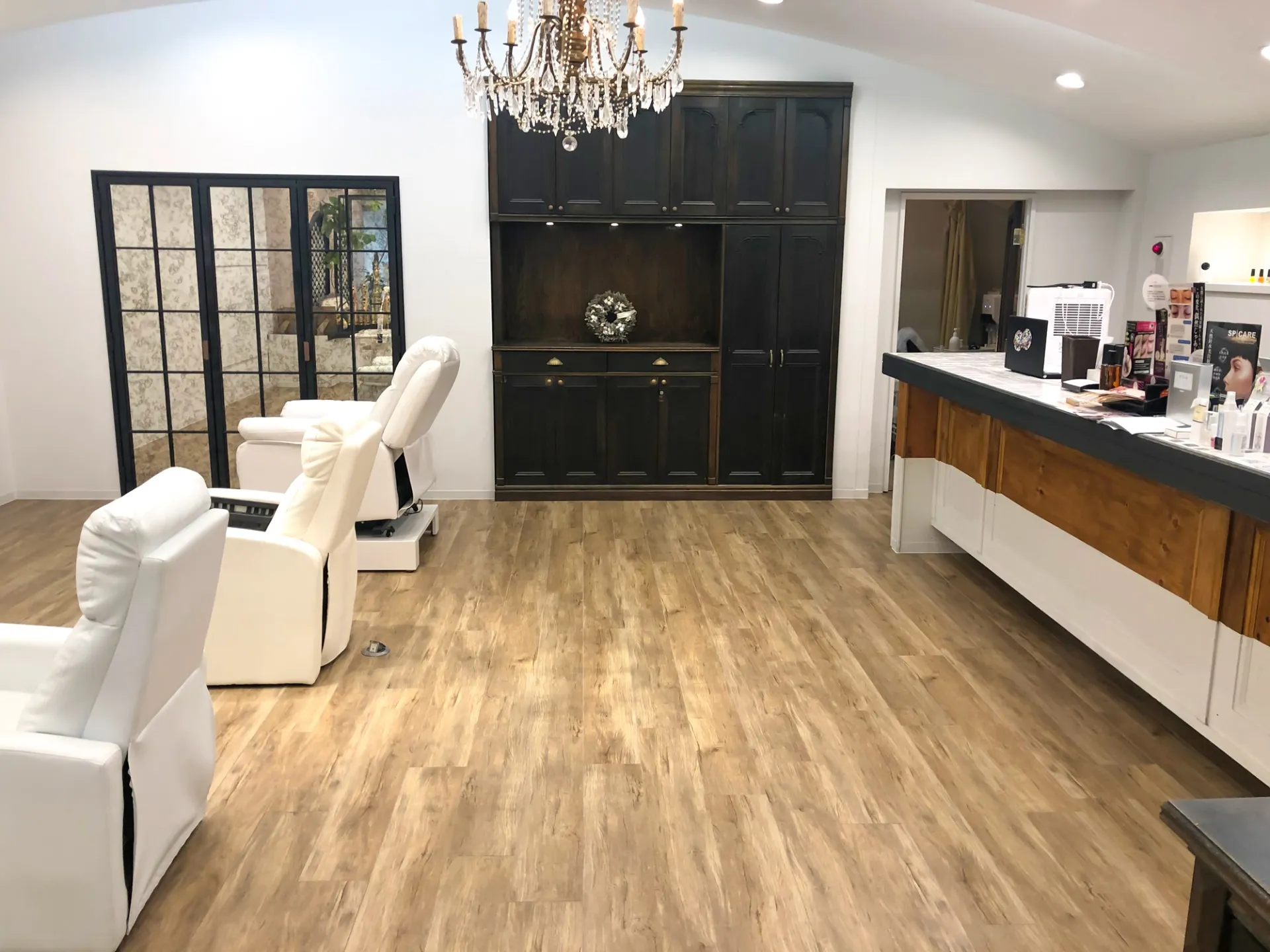 高崎市 店舗床張り替え工事